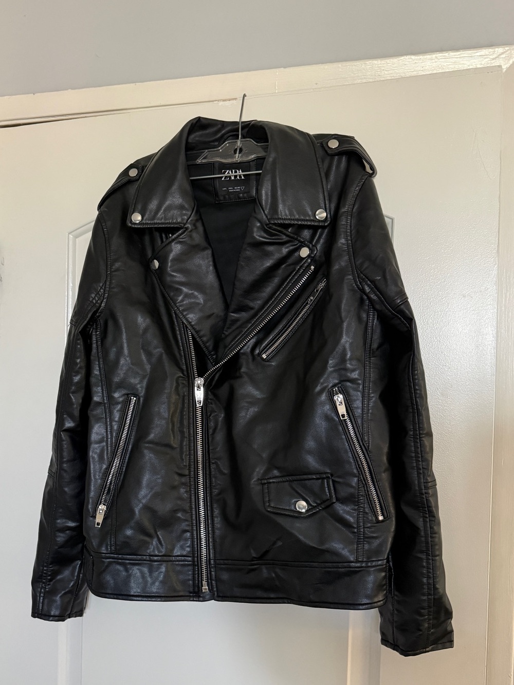 Zara Vegan Leather Bomber Moto Jacket Size L Black